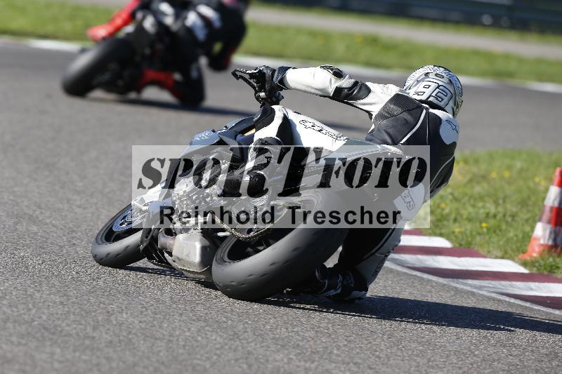 /54 19.09.2025 Speer Racing ADR/Gruppe gelb/100